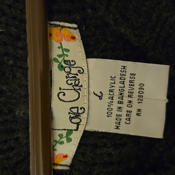 Sweater - Picture 3 of 5